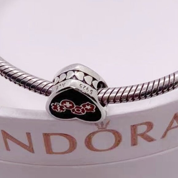 Pandora Las Vegas Strong First Responder Charm Police Fire EMT Nurse Doc - Picture 2 of 3